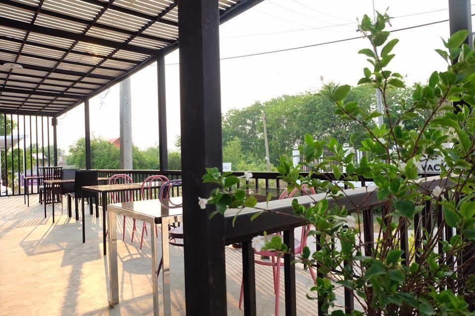 Privacy Residence Lop Buri Exteriér fotografie